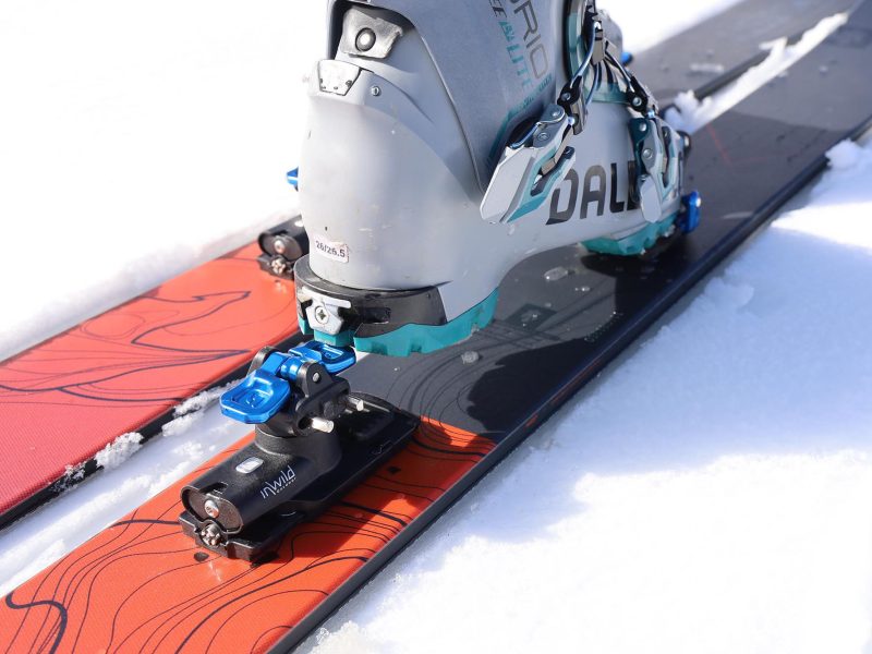design des fixations de ski de randonnée Linea